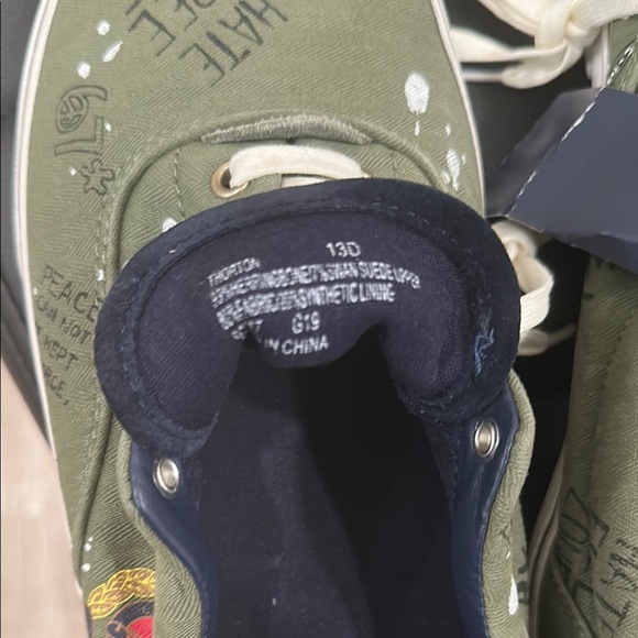 Men's Polo Ralph Lauren Canvas Sneakers - Picture 8 of 8